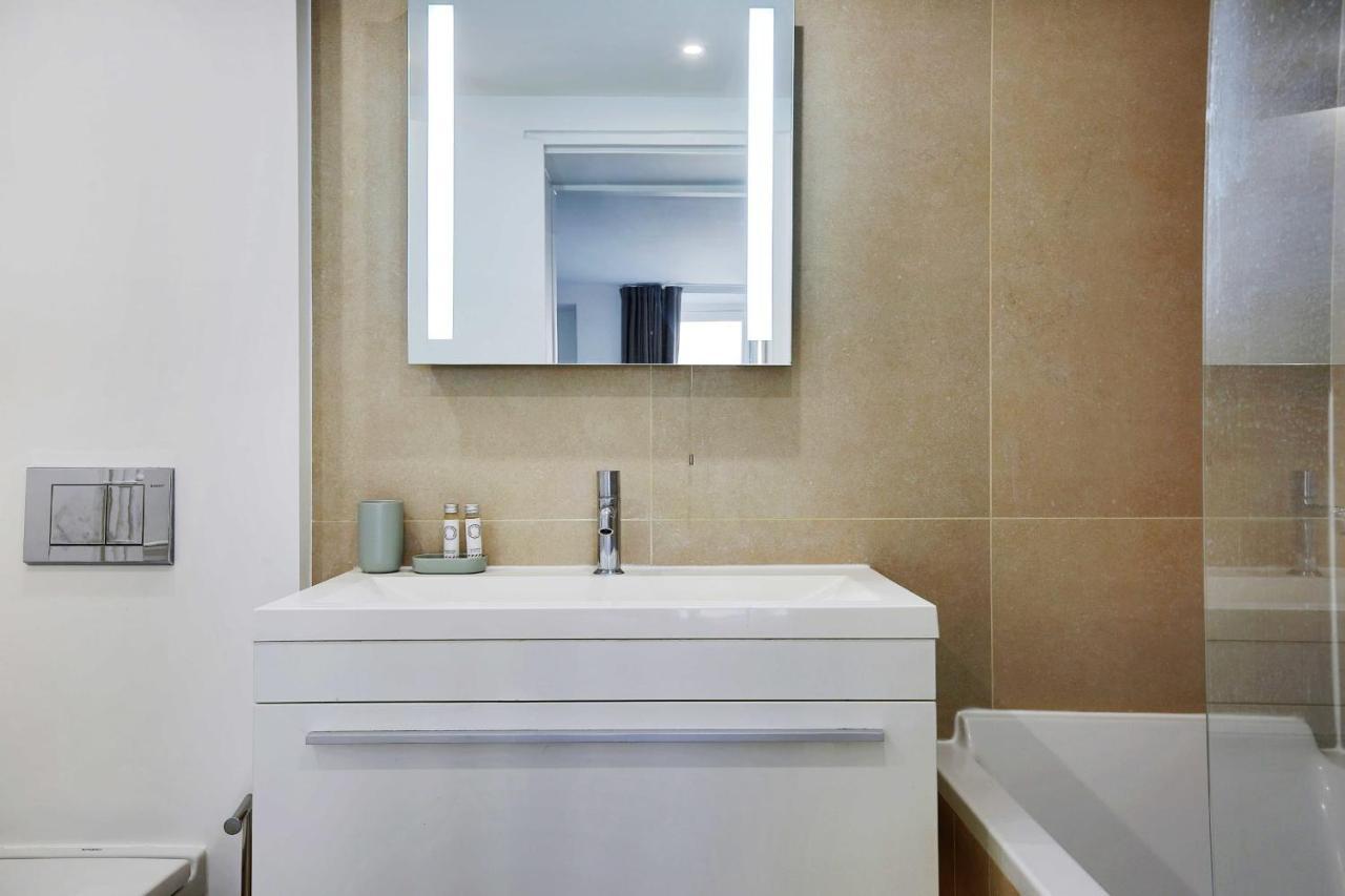 פריז Elegant Apartment - 2Bd-6P - Avenue Montaigne מראה חיצוני תמונה