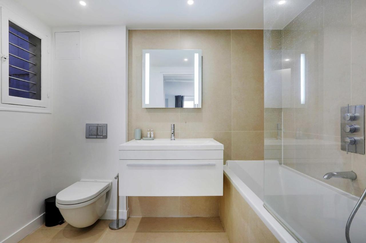 פריז Elegant Apartment - 2Bd-6P - Avenue Montaigne מראה חיצוני תמונה